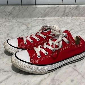 Red converse